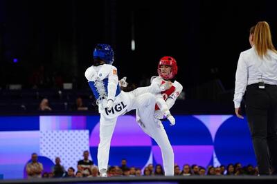 سحر قنبری در پاراتکواندو برنز گرفت - پارس فوتبال