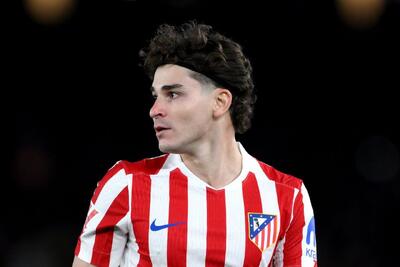 خولیان آلوارز: شایعات علاقه بارسلونا به من، مرا آزار نمی‌دهد - پارس فوتبال