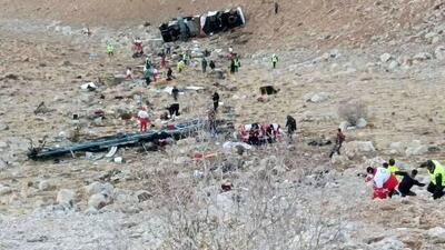 پیدا شدن زنده راننده اتوبوس سانحه‌دیده تهران–یاسوج