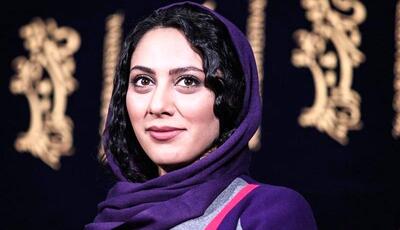 تیپ جذاب کافه‌گردی مونا فرجاد