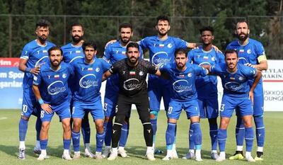 استقلال تاریخ‌ساز شد