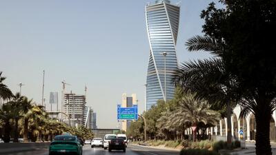 کسری بودجه 44 میلیارد دلاری عربستان؛ راهکارهای ریاض برای مقابله با آن چیست؟