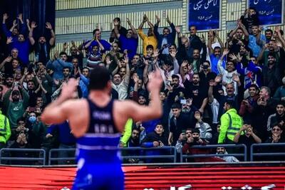 مقصر قهرمان نشدن استقلال از نظر تاجرنیا