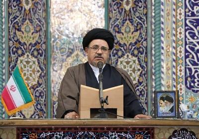 عضو مجلس خبرگان: دانشجو باید امکان نقد آزادانه داشته باشد - تسنیم