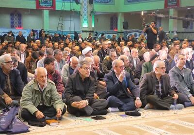 نور معنویت در قلب اسلامشهر با نخستین اجتماع قلوب - تسنیم