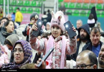 جشن روز مادر به پاس «پناه بی‌منت» مادر برگزار شد - تسنیم