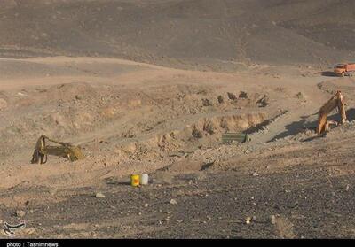 پشتکار بانوی موفق قاینی در کسب رتبه برتر اکتشاف معدن - تسنیم