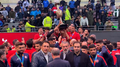 شادی بانک شهری ها پس از قهرمانی