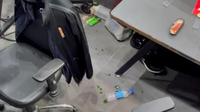 اقدام خطرناک تماشاگران کشتی