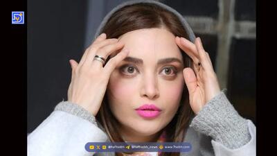  استایل فوق جذاب بهنوش طباطبایی در کنسرت دیشب / از پالتوی خز کرم و شال مشکی با کیف لیدی دیور با قیمتی نزدیک به 400 میلیون تومان!