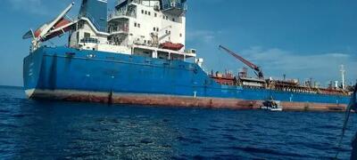 تصاویر جدید از توقیف نفتکش خارجی