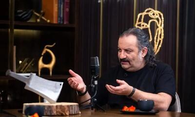 جشن تولد ۵۵ سالگی مهراب قاسم‌خانی در کنار ناخدا افتوی برنامه کارناوال