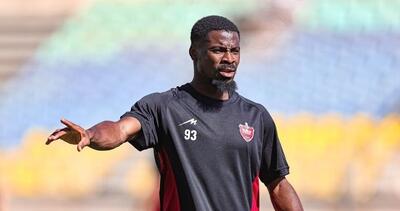 خرید پر سروصدای پرسپولیس مقابل در خروج