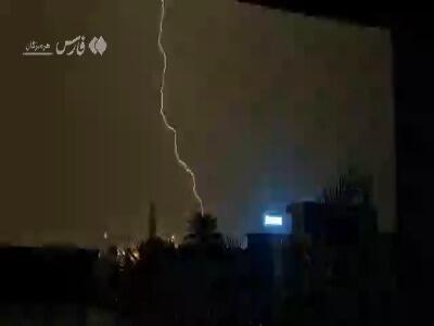  تصاویر خیره‌کننده از پدیده طوفان تندری در پارسیان