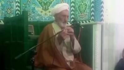  سکته قلبی امام جماعت نصر آباد تفت بر بالای منبر