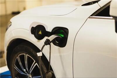 عصر خودرو - اختصاص ۶۰۰‌ میلیون دلار به واردات خودروهای برقی-هیبریدی