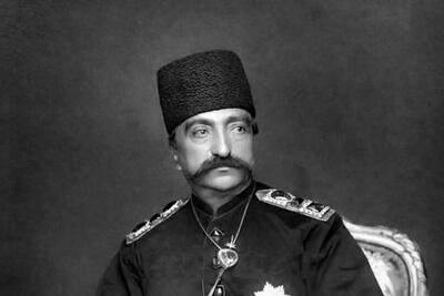  خاطرات ناصرالدین‌شاه: جقّه برلیان الماس سرم را پیشکش آستانه حضرت امیرالمومنین(ع) کردم