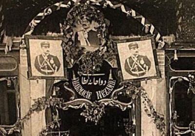  دواخانه نظامى حدود ١٣٠٤ خورشیدى (عکس)