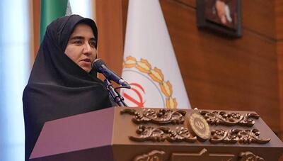 توسعه متوازن با بهره‌گیری از توان زنان و مردان / تأکید نماینده ایلام بر الگو بودن بانک ملی در رعایت حقوق بانوان