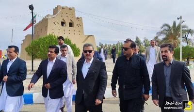 بازدید مدیرعامل توانیر از طرح‌های صنعت برق در استان سیستان و بلوچستان