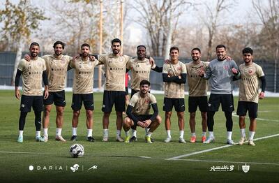 فشن‌ شو در تمرین پرسپولیس؛ استایل جالب بیفوما و اوریه