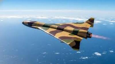 از سریع‌ترین پهپاد رادارگریز ایران رونمایی شد