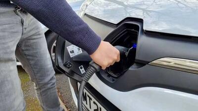 بیمه وسایل نقلیه برقی؛ چالش بزرگ پس از تصادف