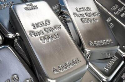 قیمت نقره پرواز کرد/ علت چیست؟