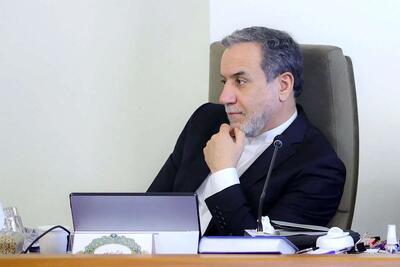 عراقچی: توصیه می‌کنم آمریکا به مردم ایران و به نظامی که مردم ما برای خودشان انتخاب کرده‌اند، احترام بگذارد/ اینکه الان ایران در یک موقعیت بزرگ و با عظمت هست یا نیست، به خود مردم ایران مربوط می‌شود