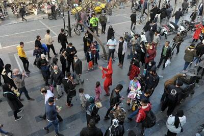 افزایش لجاجت جمعی درپی شادی اجباری/ طبقه فرودست شادی می‌کند تا دوام بیاورد