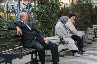 حذف بیمه تکمیلی بازنشستگان تامین اجتماعی یک چهارم جمعیت ایران را ناراحت می‌کند