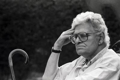 احمد شاملو؛ نابغه‌ای که شعر ناب خلق کرد