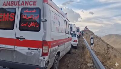 وقتی چشم هایم را باز کردم داخل دره بودم + ویدئو | اظهارات شاهدان درباره لحظه هولناک سقوط به دره | جدیدترین تصاویر از محل واژگونی اتوبوس تهران–یاسوج