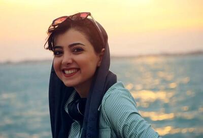 جشن تولد ۲۹ سالگی زیبا کرمعلی در جنگل‌ مه گرفته/ عکس