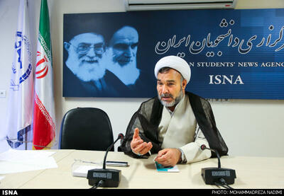 سبحانی‌نیا: با عمل به توصیه‌های مقام معظم رهبری از این شرایط عبور خواهیم کرد