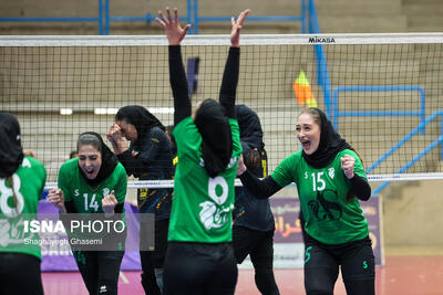  هفته سوم لیگ برتر والیبال بانوان؛ سپاهان اصفهان - شهرآرکا البرز