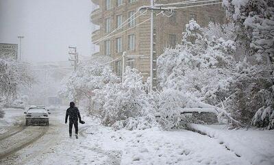 آغاز بارش برف شدید از امروز شنبه در 22 استان | سرما و کولاک به جاده‌ها رسید
