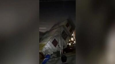 فاجعه در نجف؛ ریزش ناگهانی مجتمع مسکونی چندطبقه ده‌ها نفر را گرفتار کرد/ ویدئو