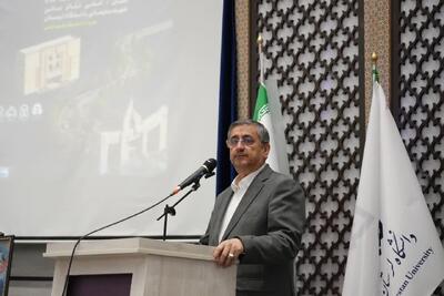  دانشجویان  موتور محرکه خودباوری و دفاع از ارزش‌های ملی هستند