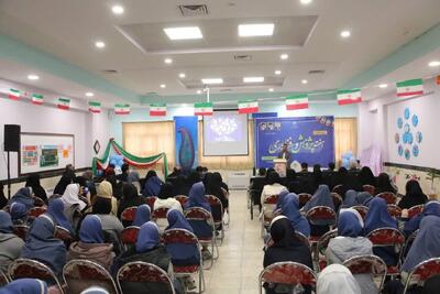 آیین استانی هفته پژوهش و فناوری در سمنان برگزار شد / رشد ۱۳ درصدی مشارکت معلمان و کسب رتبه دوم کشوری پژوهش
