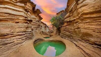 دره ستاره‌ها در قشم و قدم زدن در سرزمین تندیس‌های باد