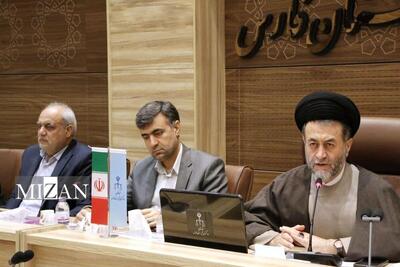 اقتصاد مقاومتی محور رونق تولید و سرمایه‌گذاری در استان فارس است