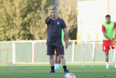 آندو: هدف اصلی تیم ملی صعود به مرحله حذفی جام جهانی است - پارس فوتبال