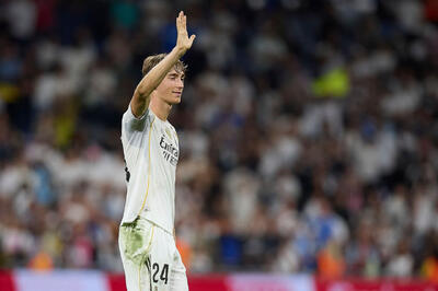 سلاح مخفی مدافع رئال مادرید؛ دین هاوسن و چراغ 1000 یورویی / عکس - پارس فوتبال