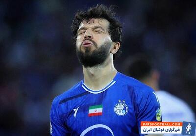 پرتاب جلال‌الدین ماشاریپوف بازیکن استقلال به هوا با هوش مصنوعی!