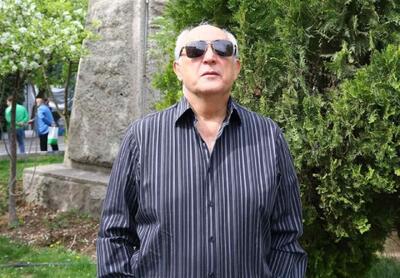 پیشکسوت استقلال: هر صحنه VAR پنج دقیقه وقت بازی را می‌کشد؛ سحرخیزان خیلی بی‌دقت است - پارس فوتبال