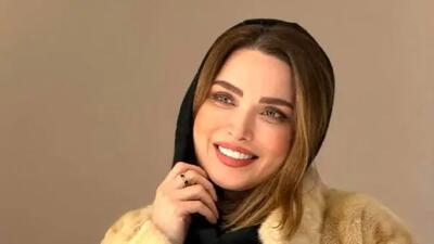  فیلم / تیپ  و استایل حسرت برانگیز  بهنوش طباطبایی در کنسرت دیشب  / از پالتوی خز کرم و شال مشکی با کیف لیدی دیور با قیمتی نزدیک به 400 میلیون تومان !