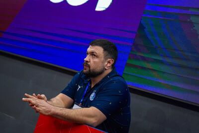 محرومیت در انتظار سرمربی استقلال