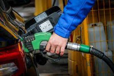 سهمیه بنزین خودروهای دولتی تغییر می‌ کند؛ نرخ جدید اعلام شد