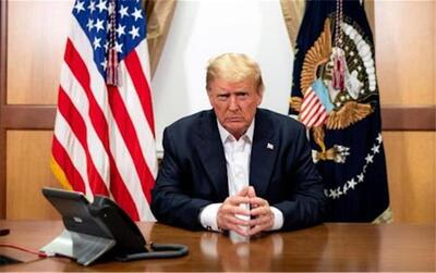  تخریب و توهین به کشور یک خبرنگار توسط ترامپ/ ترامپ: تو از کشوری میای که هیچی ندارد! + فیلم